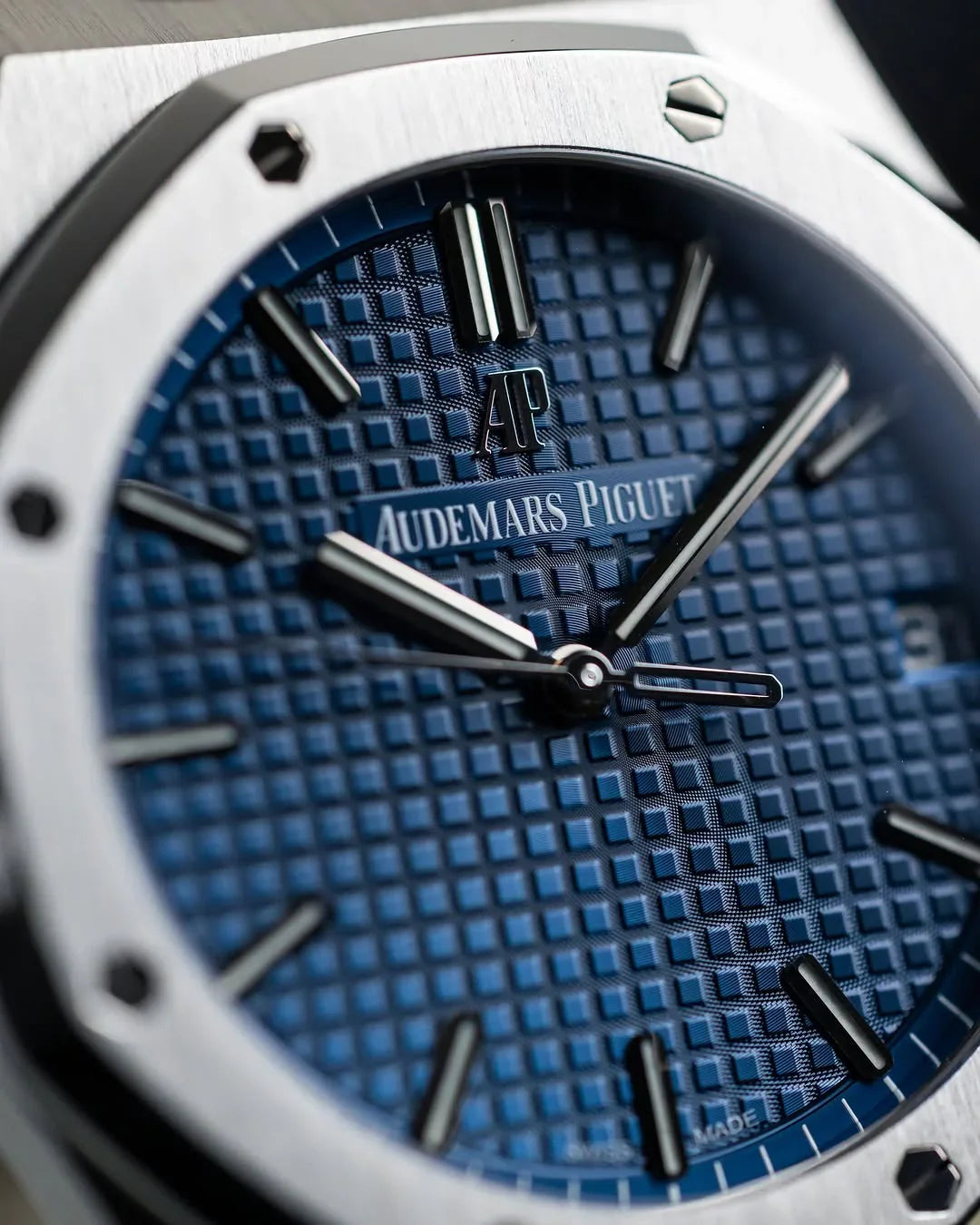 Aud_mrs Pie_gut Royl O_ak Blue watch