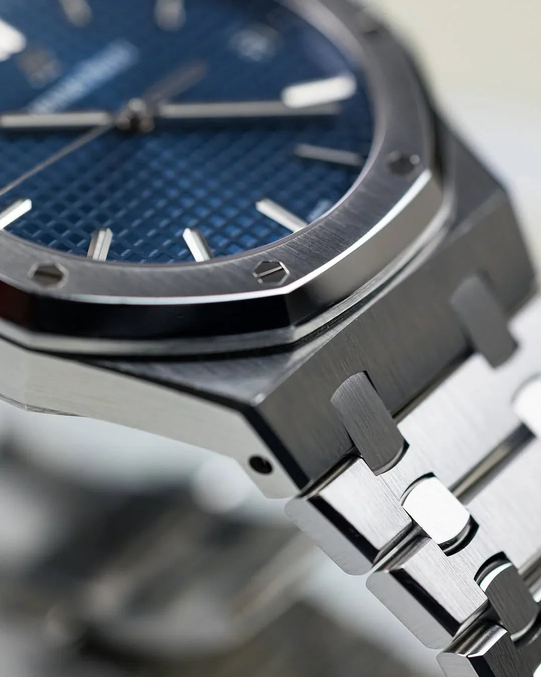 Aud_mrs Pie_gut Royl O_ak Blue watch