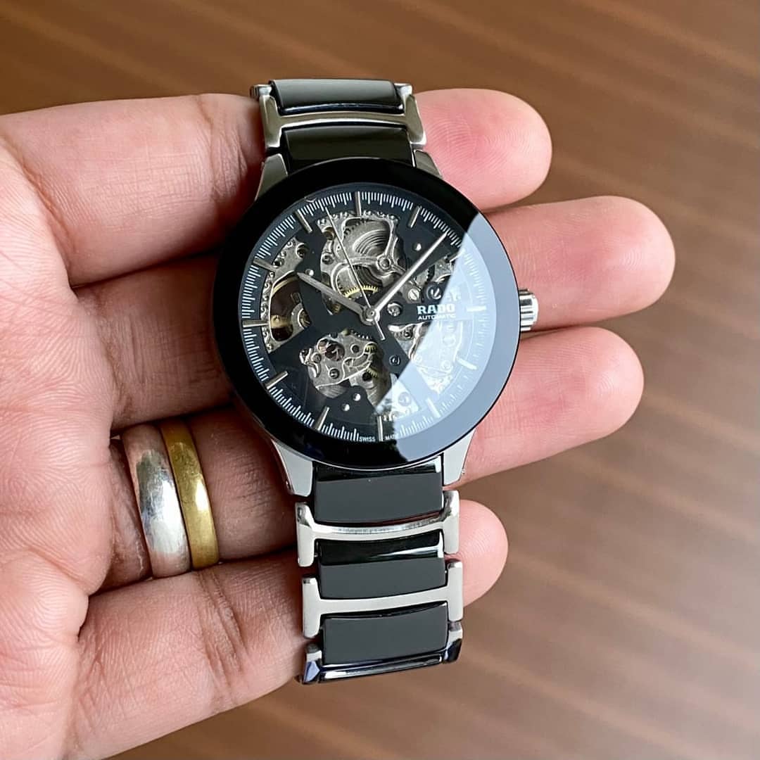 luxury Black Silver watch 8210